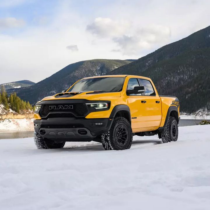 Le jaune bon pour le moral, mais pas que ! - Automobile -
                    Luxe radio