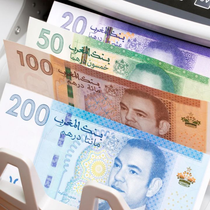 Le déficit de liquidité bancaire moyen s’est légèrement creusé - L’œil Macro -
                    Luxe radio