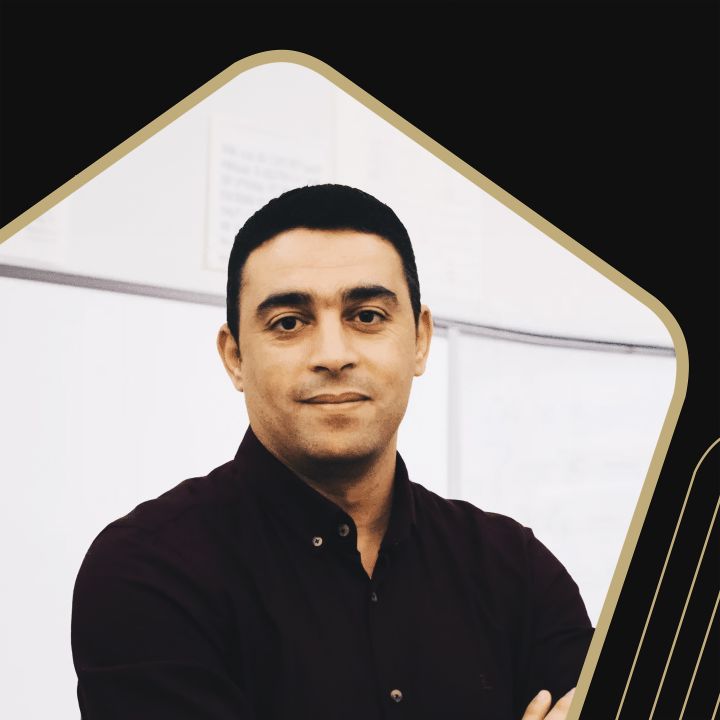 Zakaria Rachchad: « La sécurité industrielle est au cœur des préoccupations et nous intervenons au moment de la conception des sites pour prévenir les risques » - Les Invités des Matins Luxe -
                    Luxe radio