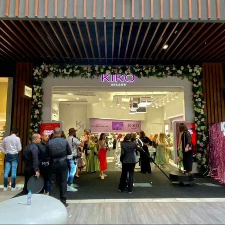Pour ses 25 ans, Kiko ouvre à Rabat - Le Journal du Luxe -
                    Luxe radio