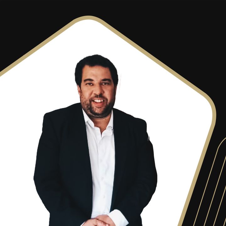 Amine El Kabbaj : « Medays est un forum 100% africain » - Les Invités des Matins Luxe -
                    Luxe radio
