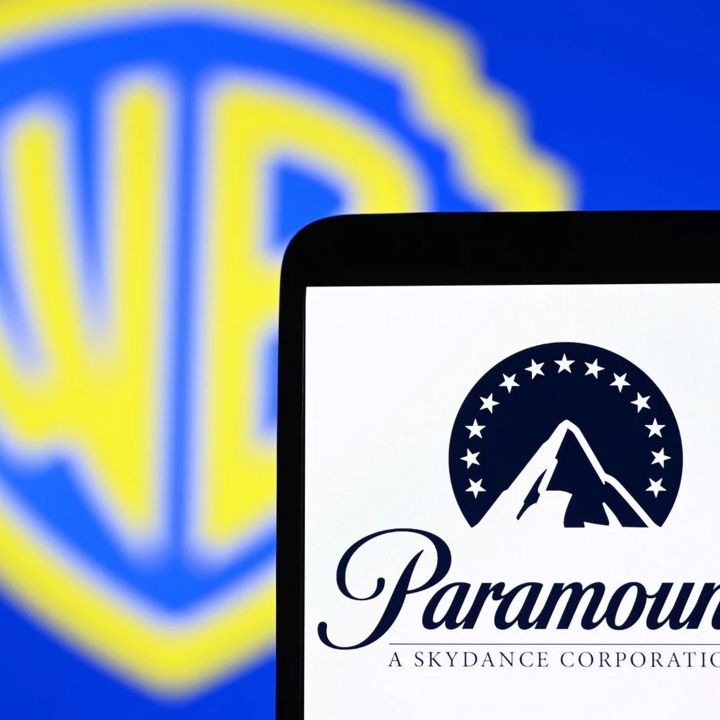 Warner-Paramount : la fusion qui fait trembler les scénaristes - Le Fil Des Actus -
                    Luxe radio