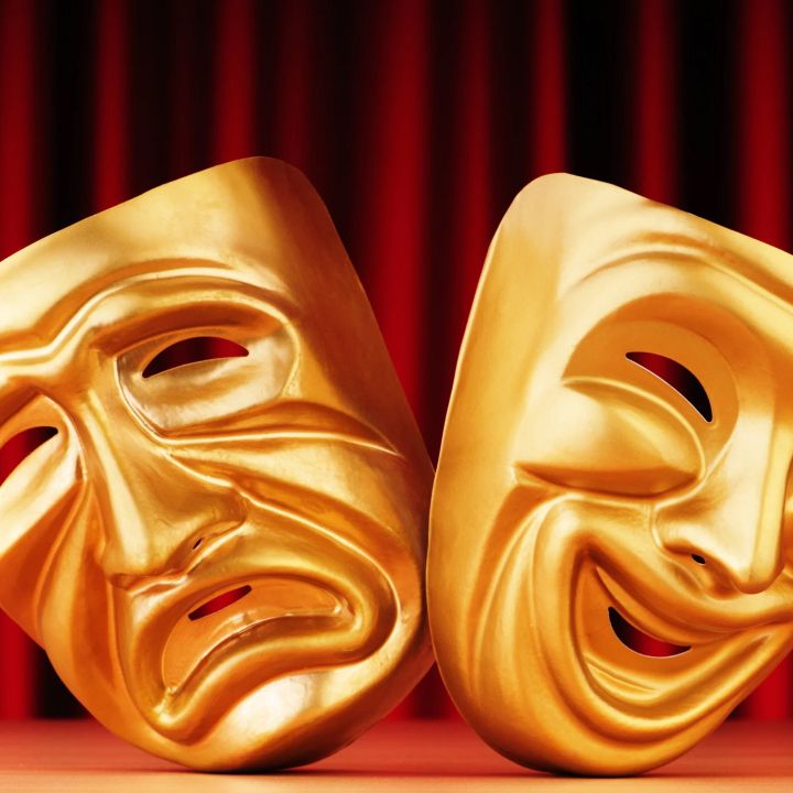 Le Festival national du théâtre prolonge son appel à candidatures - Résonances Culturelles -
                    Luxe radio