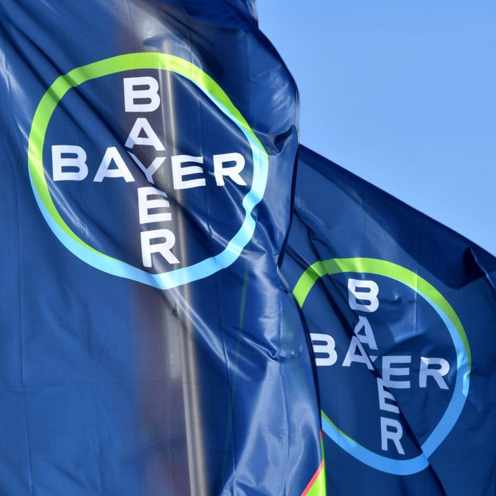 Monsanto racheté par Bayer : un géant terrifiant voit le jour - Les Débats -
                    Luxe radio