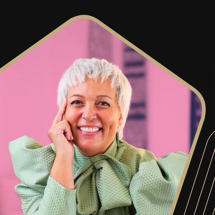 Peut-on réellement reprendre la main sur sa vie ? Avec Laila Tazi, conférencière et fondatrice de Yallah à la Vie - Les Invités des Matins Luxe -
                    Luxe radio