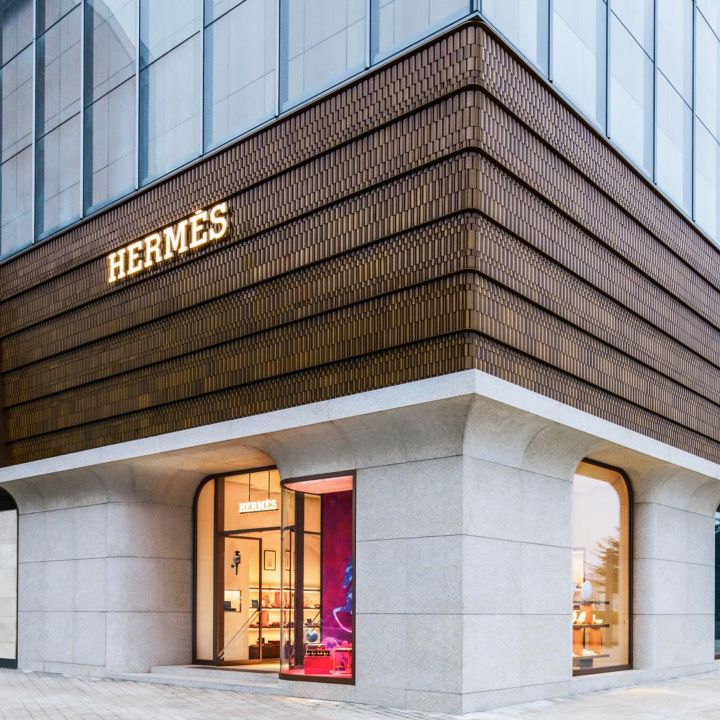 Hermès, un luxe à l’épreuve du temps - Le Journal du Luxe -
                    Luxe radio