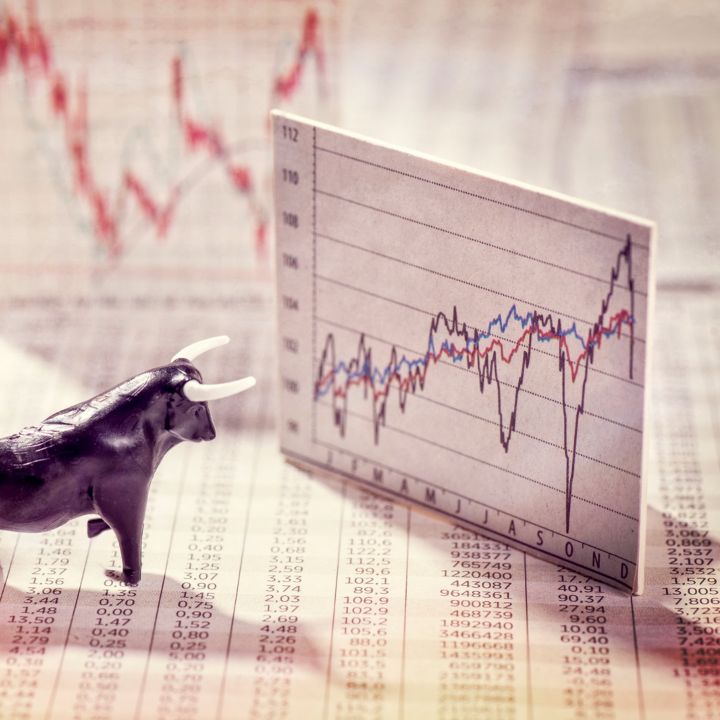 AGR: le marché monétaire marqué par quelques tensions en cette fin d’année - L’œil Macro -
                    Luxe radio