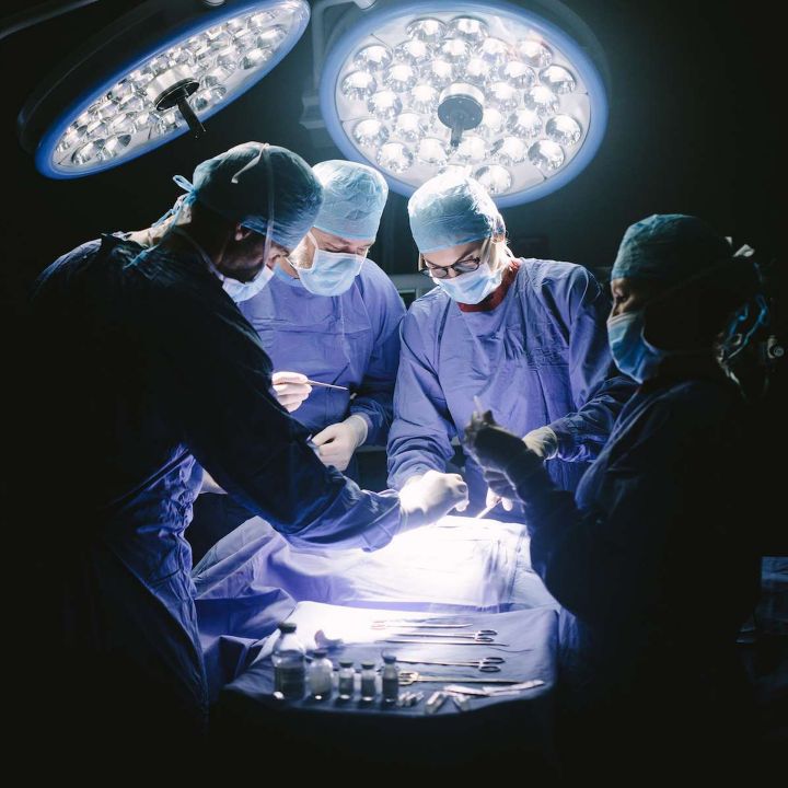 Une opération délicate en urologie réalisée avec succès - Sciences & Santé -
                    Luxe radio