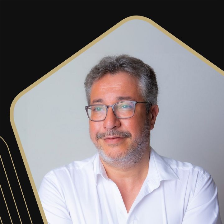 Le programme de l’Alliance de gauche, porté notamment par le PSU, assume une ambition sociale considérable, mais comment la financer ? Avec Abdullah Abaakil, vice-secrétaire général du PSU - Le Fil Des Actus -
                    Luxe radio
