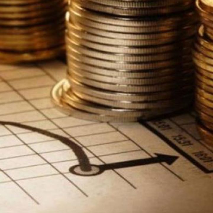 La demande intérieure ralentit légèrement - L’œil Macro -
                    Luxe radio