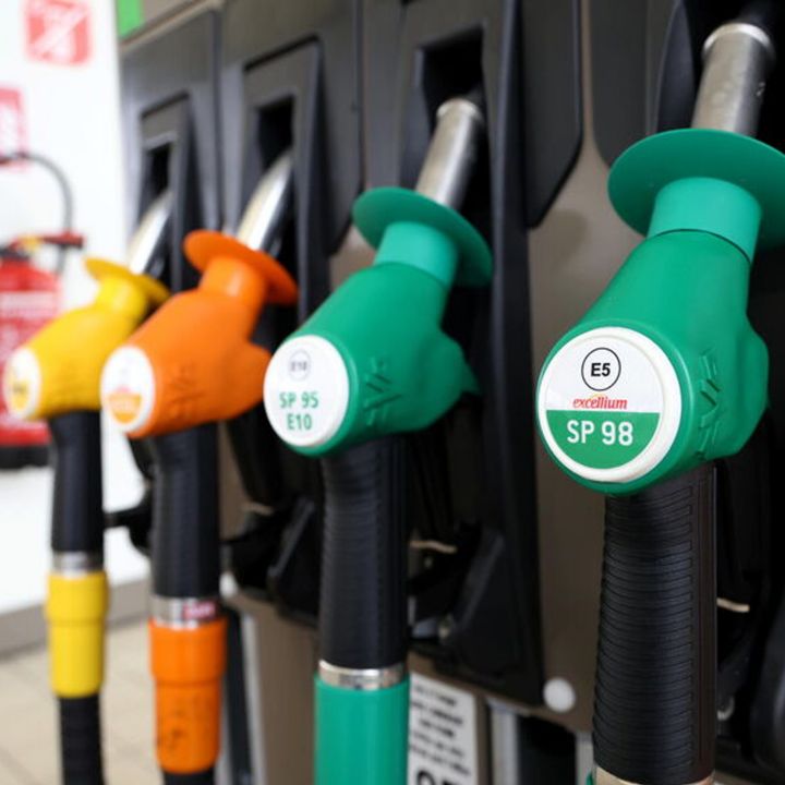 Marché des carburants : dans un marché libéralisé, le Conseil de la concurrence a-t-il réellement les moyens d’agir sur les prix ? - Le Fil Des Actus -
                    Luxe radio