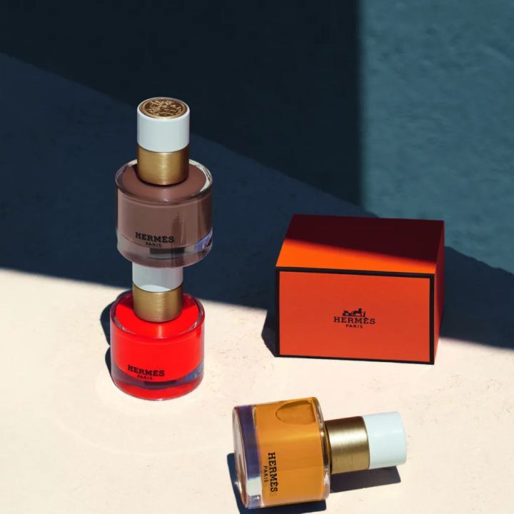 Les Mains d’Hermès, comble du chic - Le Journal du Luxe -
                    Luxe radio