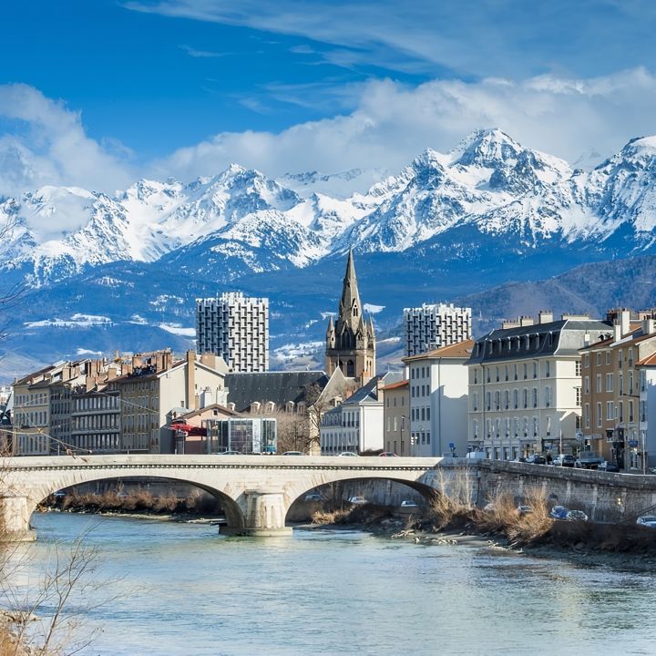 Virée à Grenoble, écrin de nature et d’histoire - Voyage -
                    Luxe radio