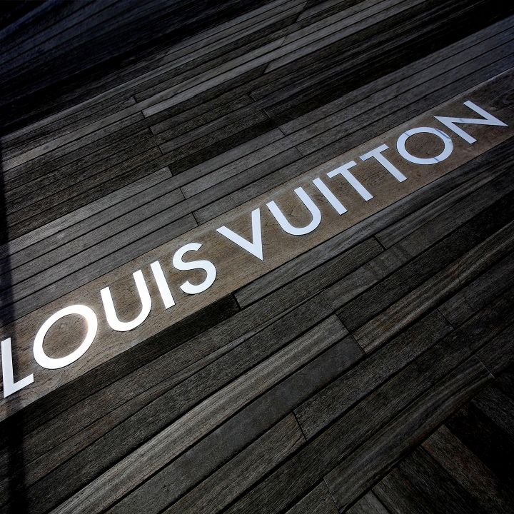Premier trimestre 2019 : LVMH dévoile ses chiffres de ventes - Le Journal du Luxe -
                    Luxe radio